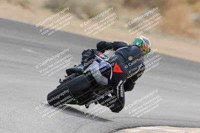 media/Dec-17-2022-SoCal Trackdays (Sat) [[224abd9271]]/Turn 10 Backside (120pm)/